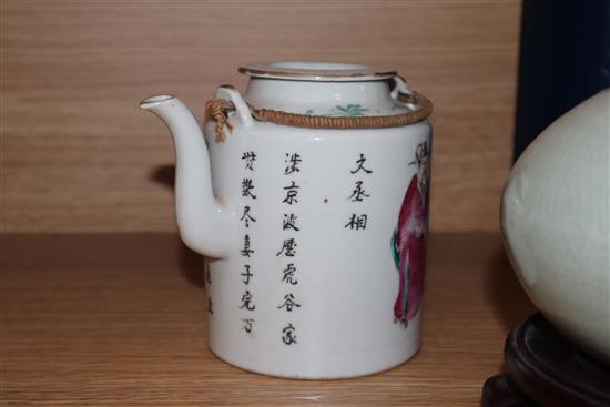 A Chinese famille rose teapot, a yellow glazed bottle vase, and a celadon glazed teapot vase 17cm incl. stand